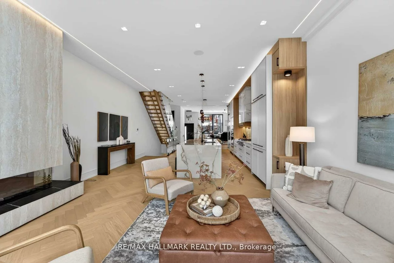10, Wheeler, The Beaches, Toronto