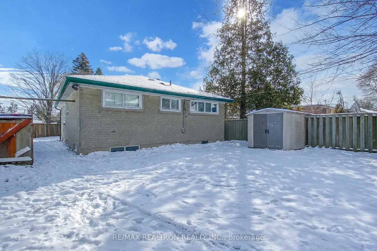 132, Porchester, Woburn, Toronto