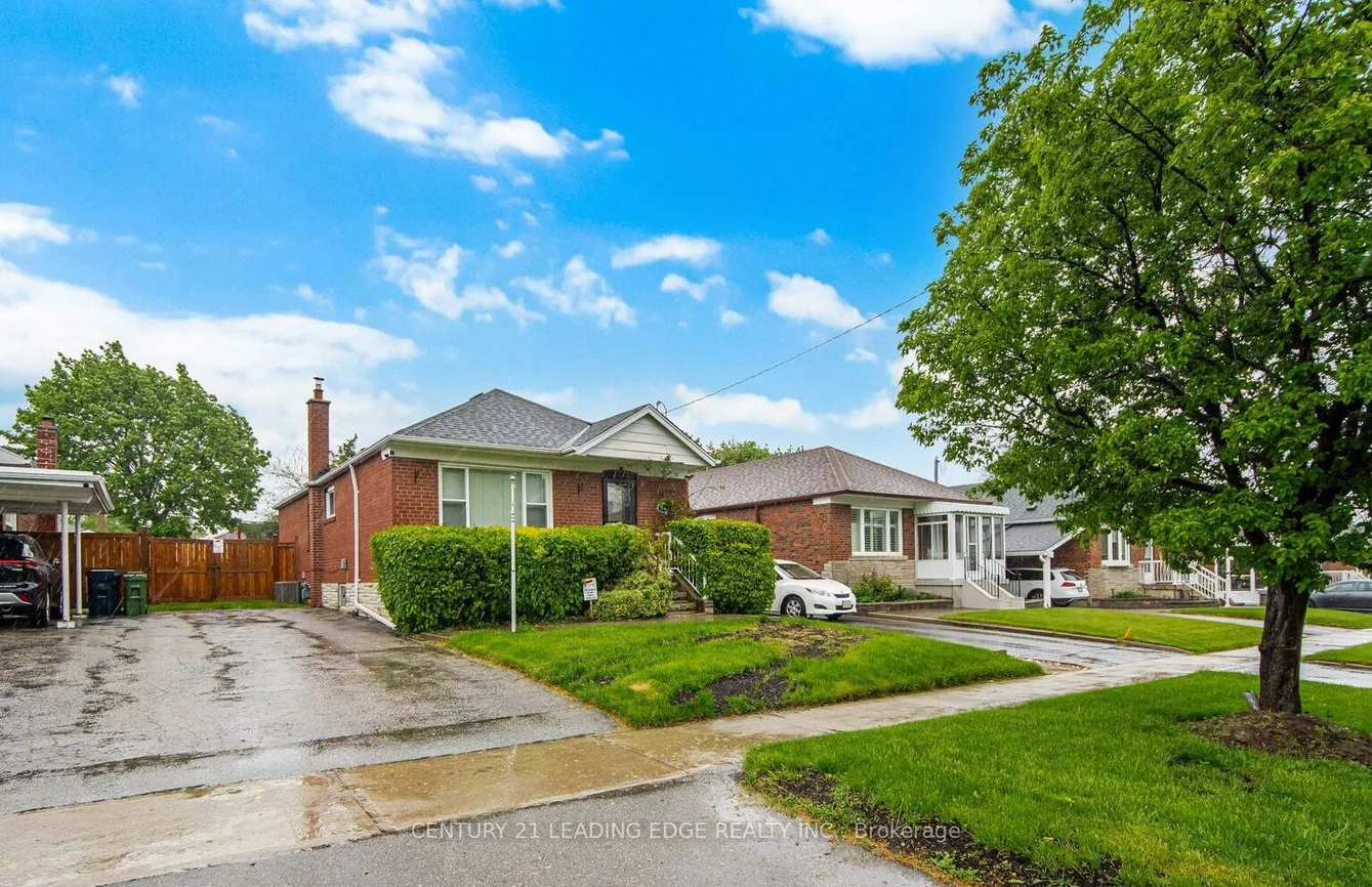 54, Lewiston, Dorset Park, Toronto