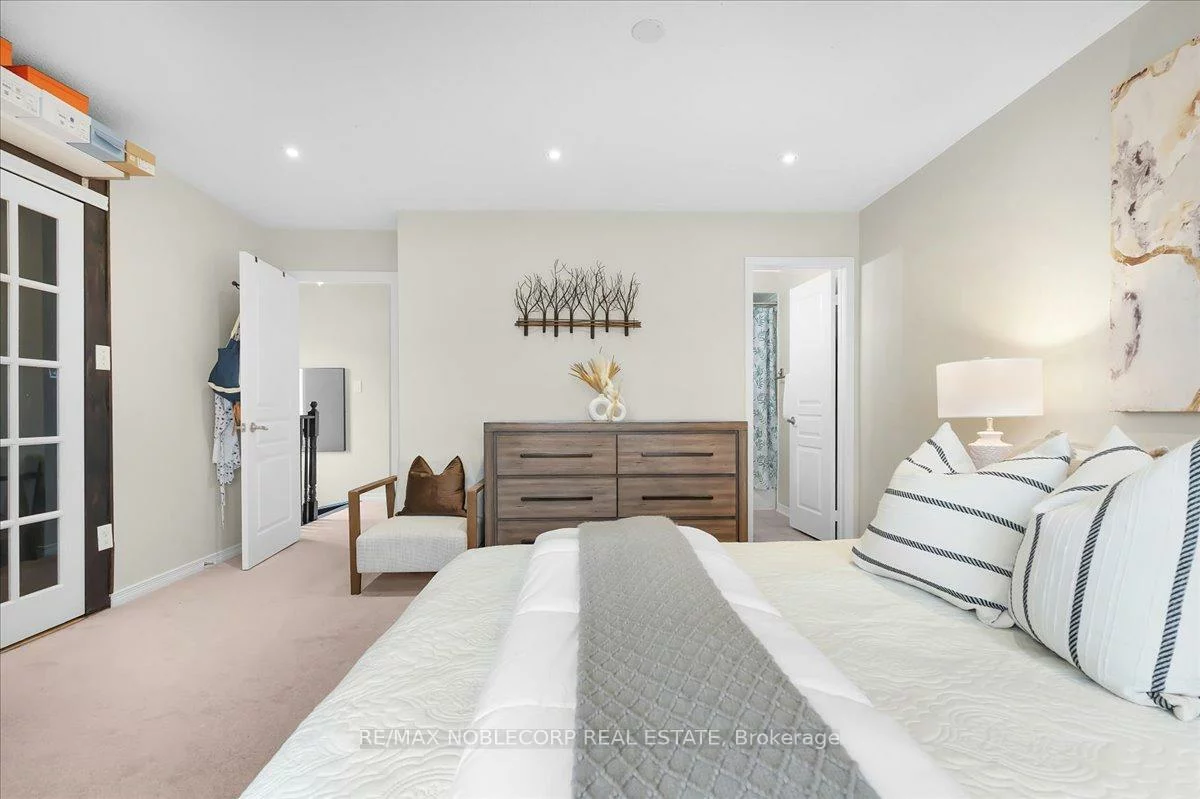952, BRIMORTON, Morningside, Toronto
