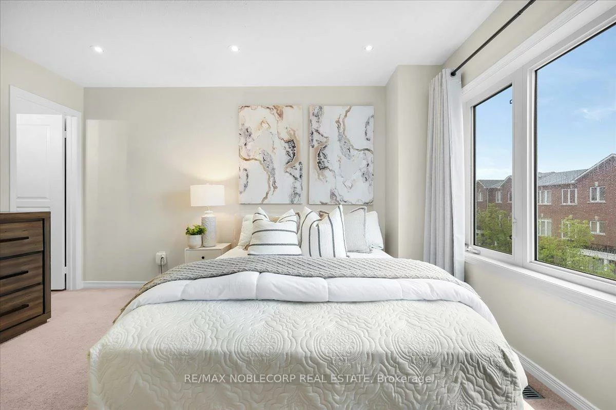 952, BRIMORTON, Morningside, Toronto