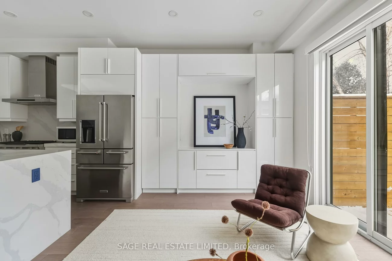 99A, Memorial Park, East York, Toronto