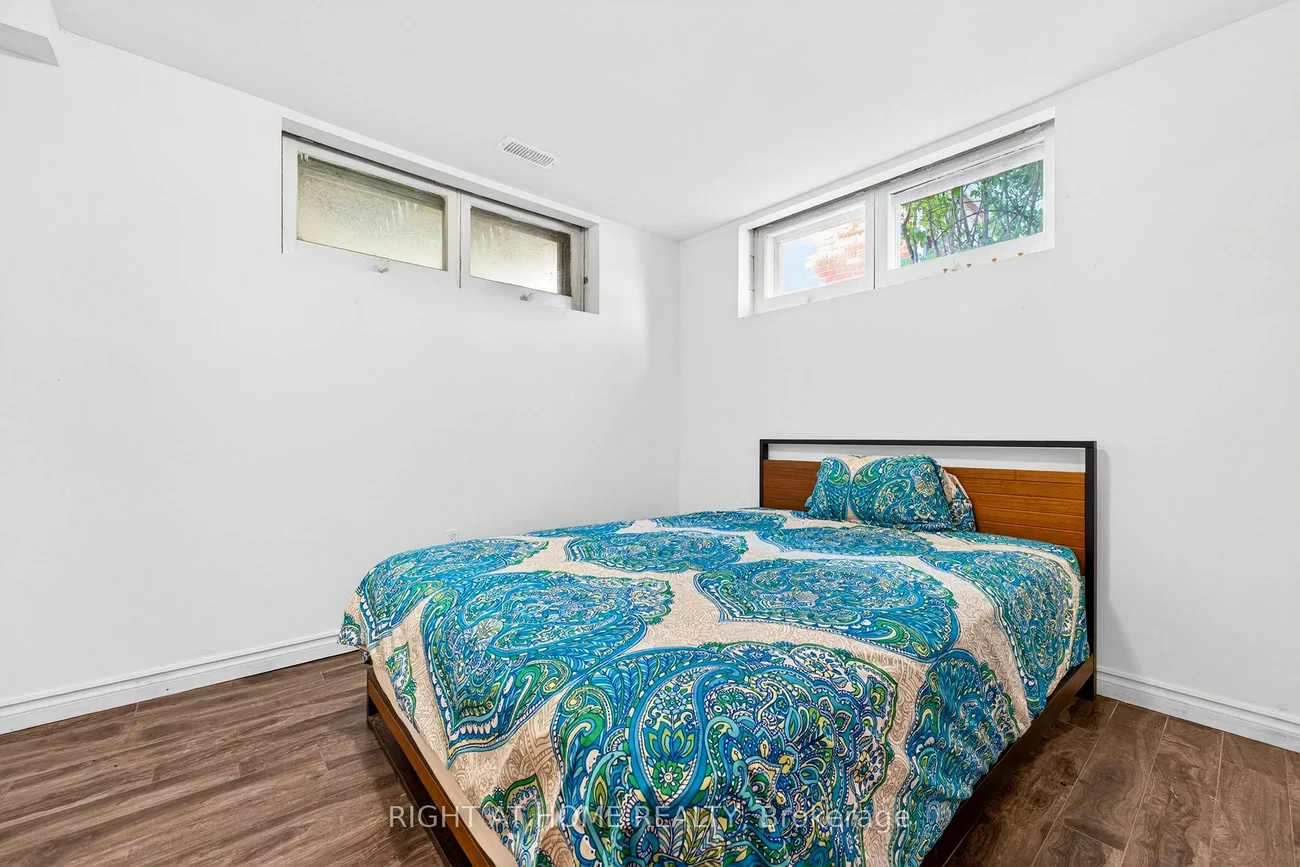 78, Sylvan, Scarborough Village, Toronto
