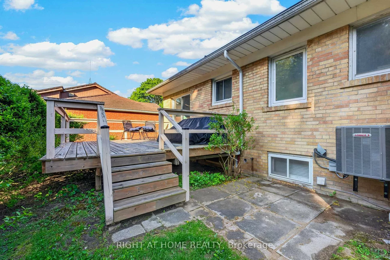 78, Sylvan, Scarborough Village, Toronto