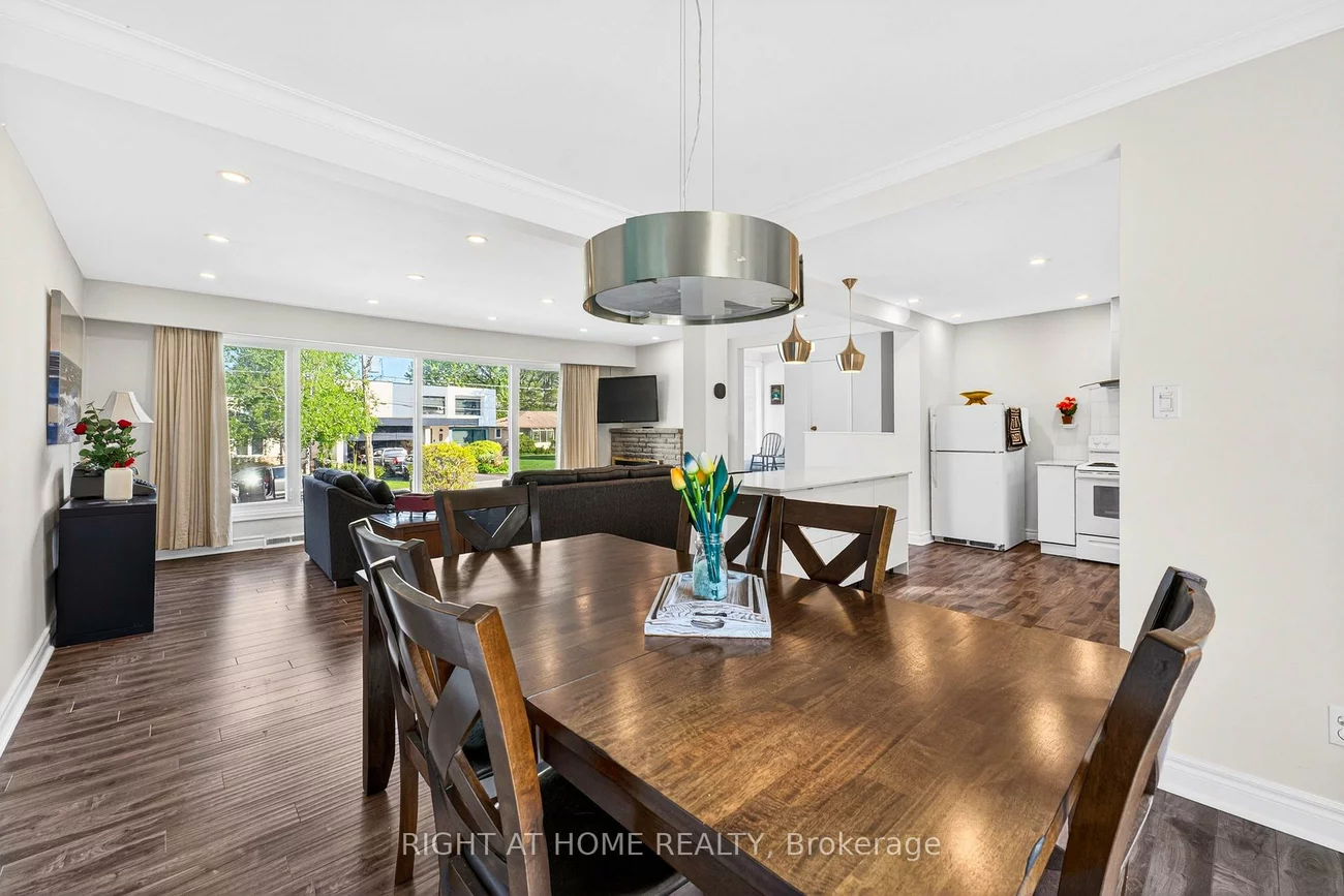 78, Sylvan, Scarborough Village, Toronto
