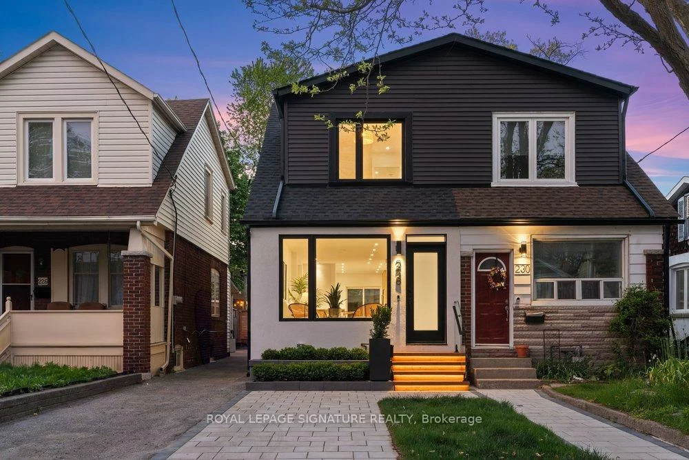 228, Queensdale, Danforth Village-East York, Toronto