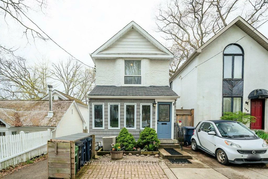 158, Waverley, The Beaches, Toronto
