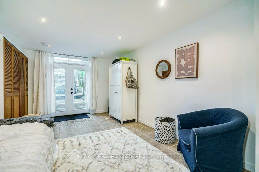 158, Waverley, The Beaches, Toronto