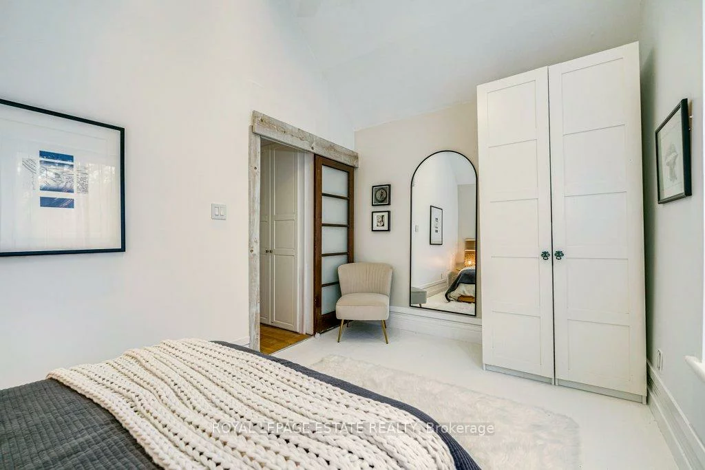 158, Waverley, The Beaches, Toronto