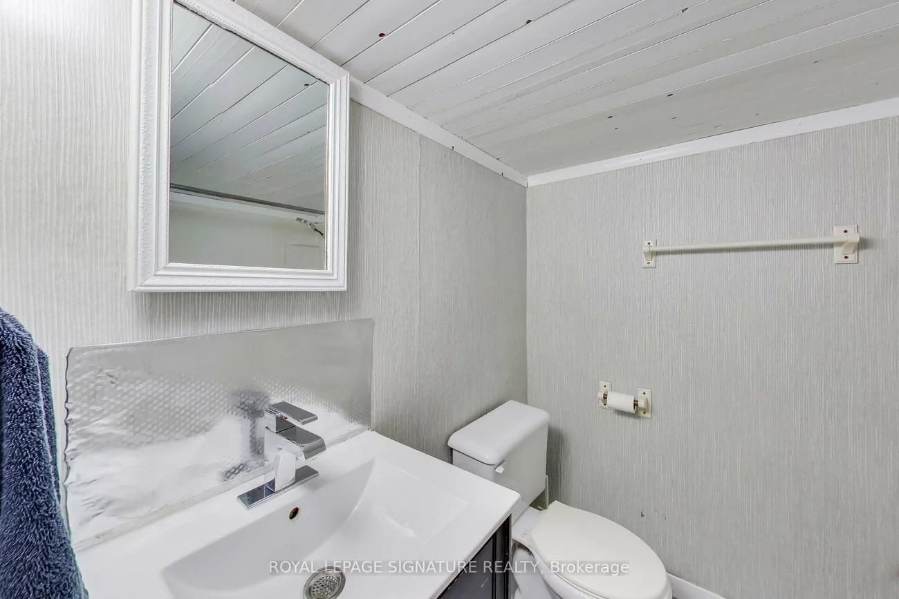 2102, Gerrard, East End-Danforth, Toronto