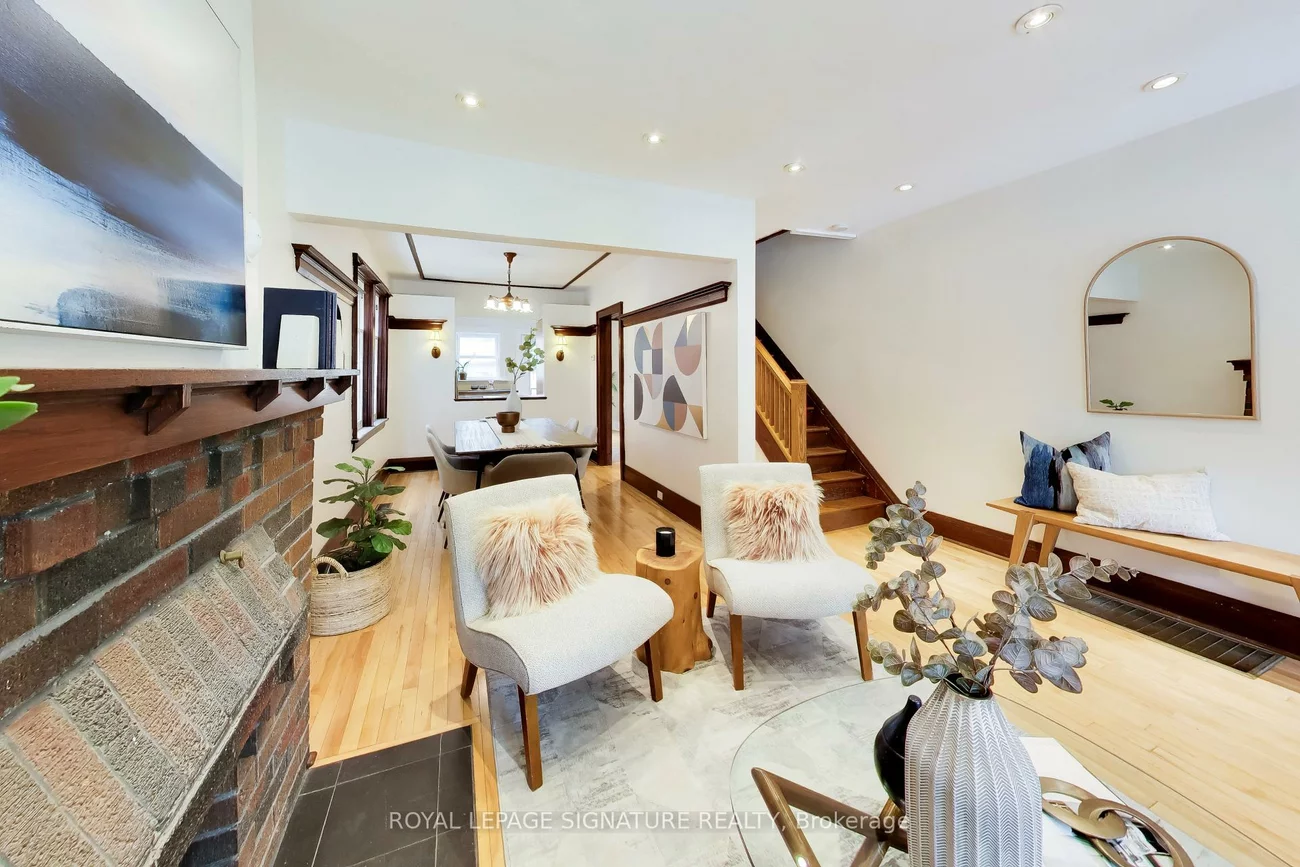 2102, Gerrard, East End-Danforth, Toronto