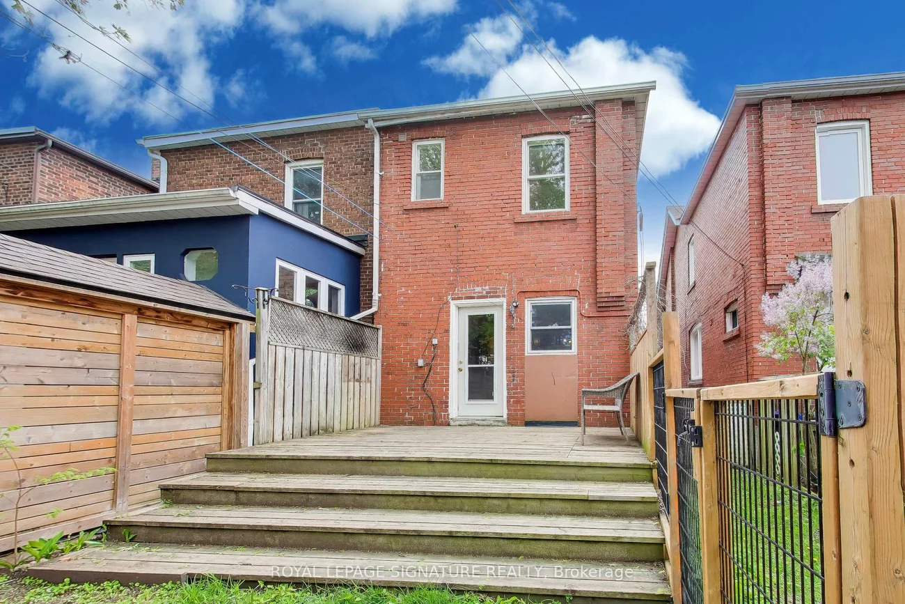 2102, Gerrard, East End-Danforth, Toronto