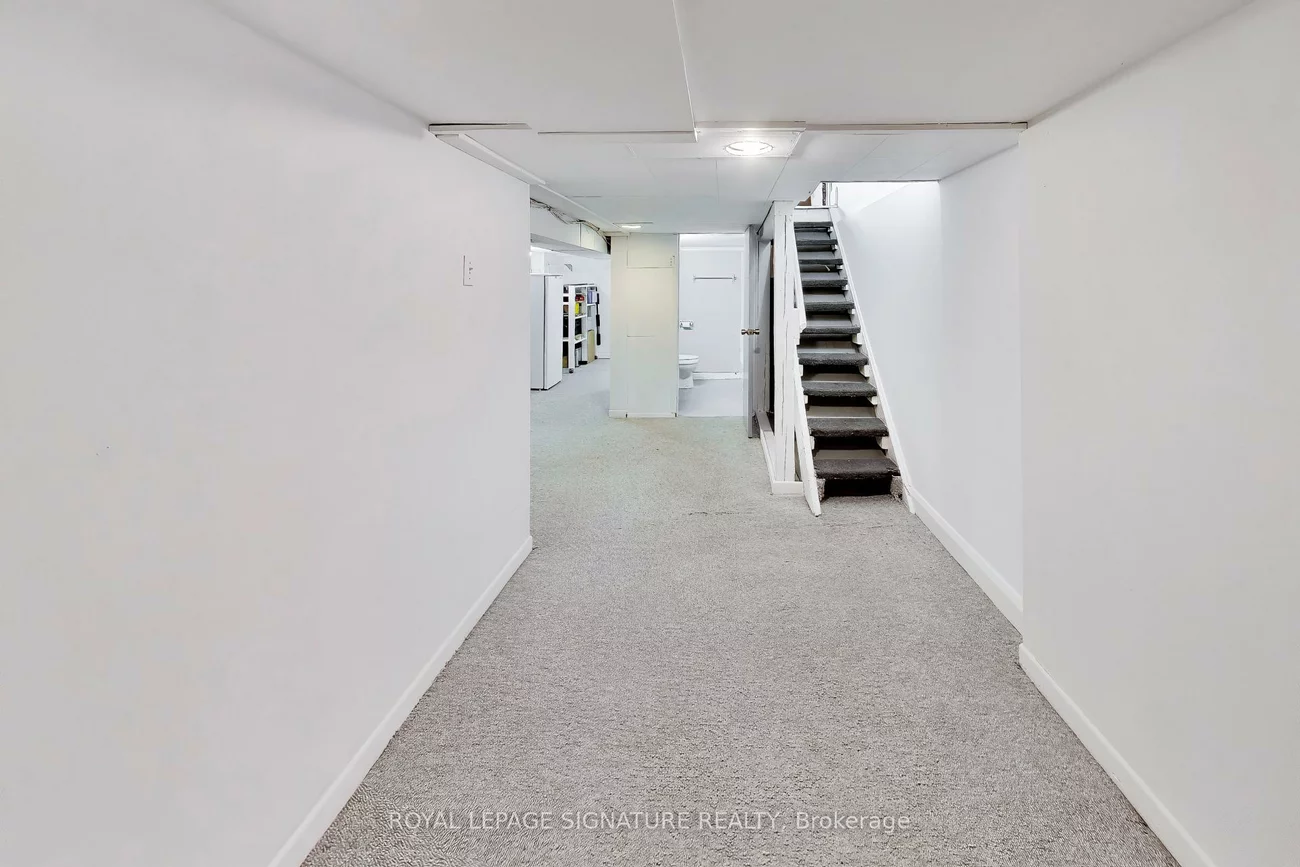 2102, Gerrard, East End-Danforth, Toronto