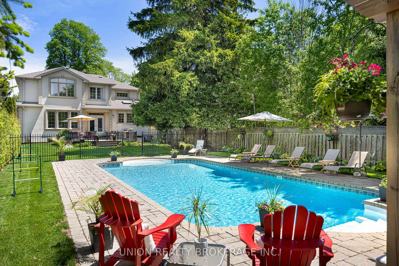 64, Bethune, Scarborough Village, Toronto
