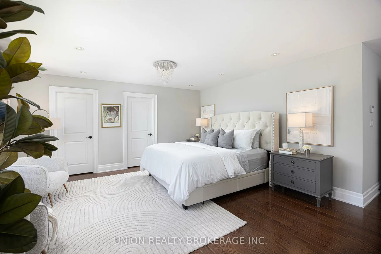 64, Bethune, Scarborough Village, Toronto