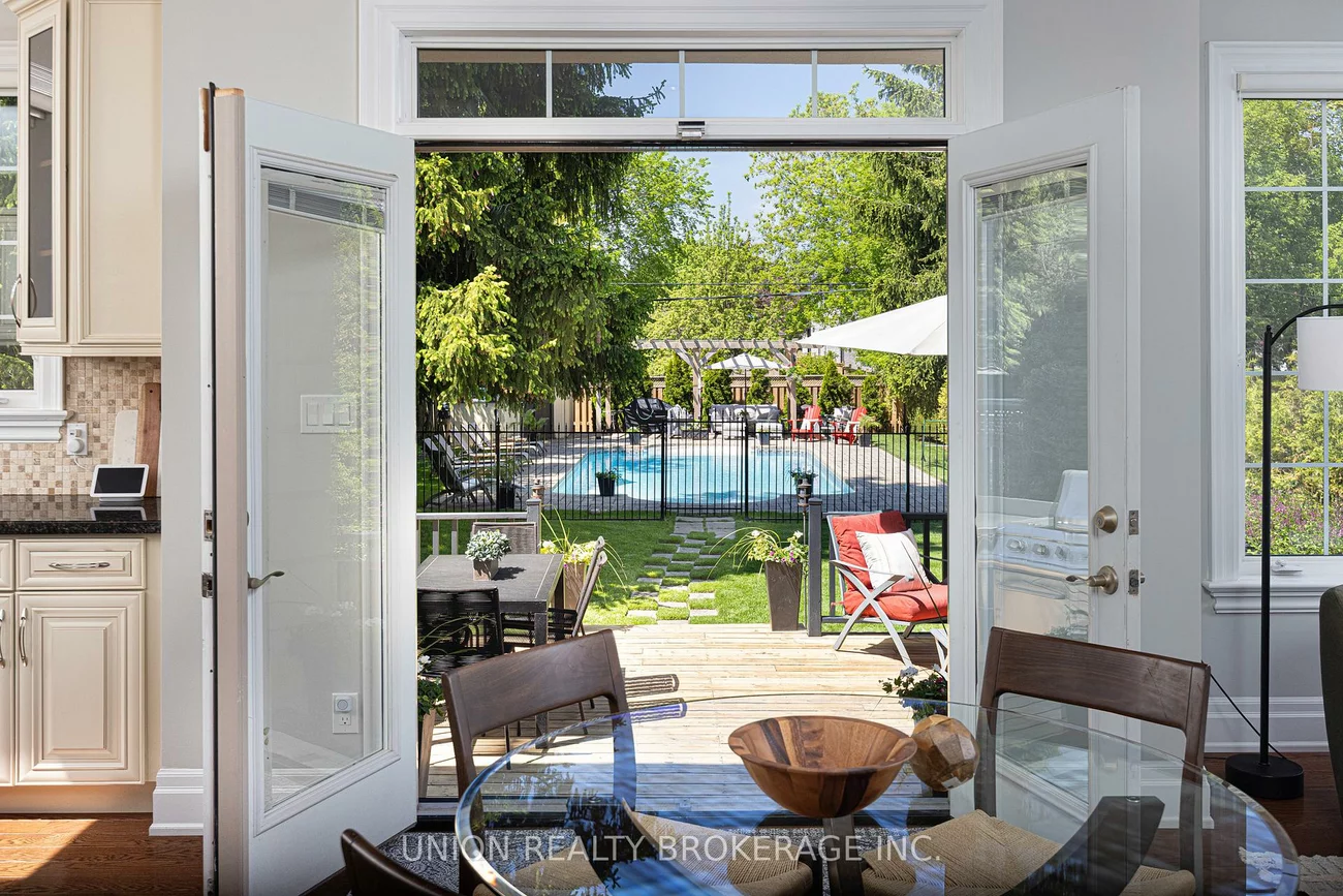 64, Bethune, Scarborough Village, Toronto