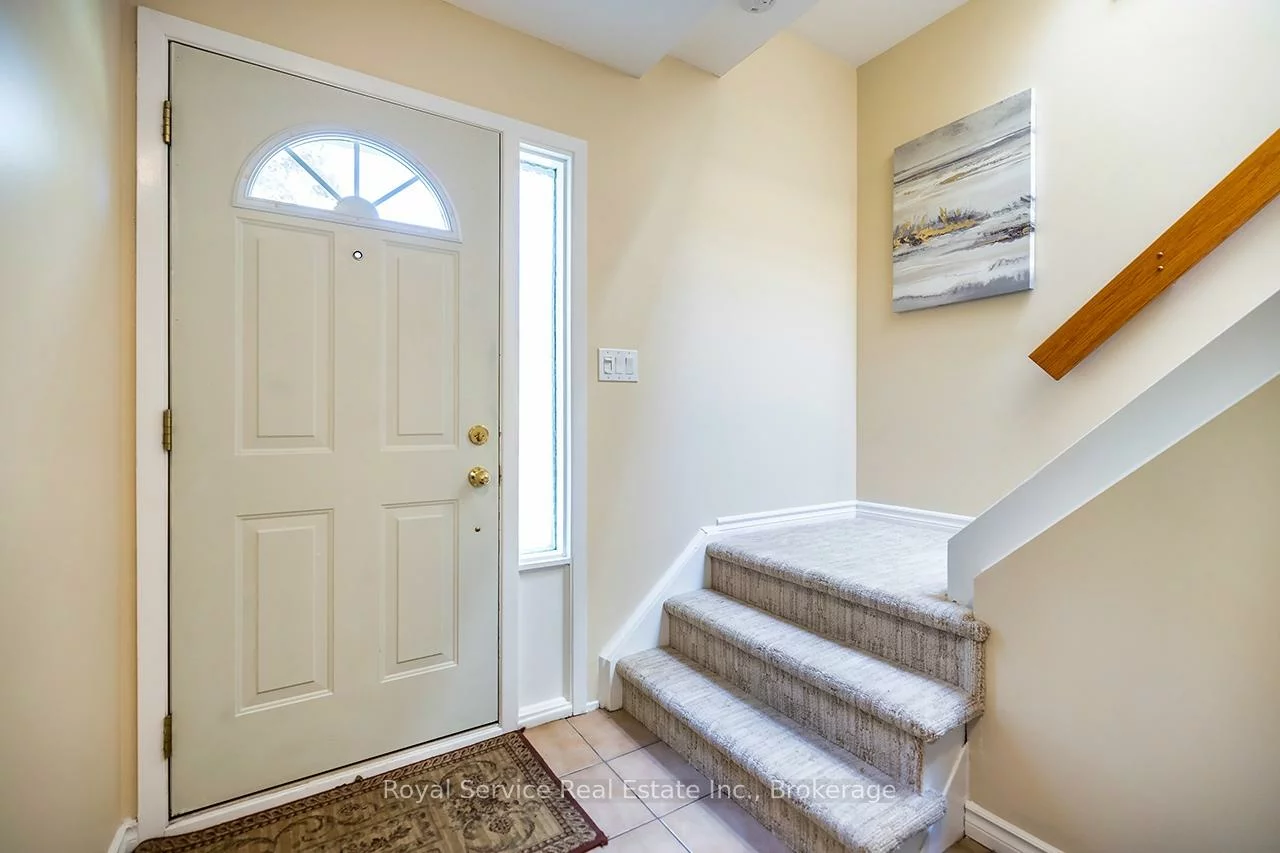 17, Gorsey, Malvern, Toronto