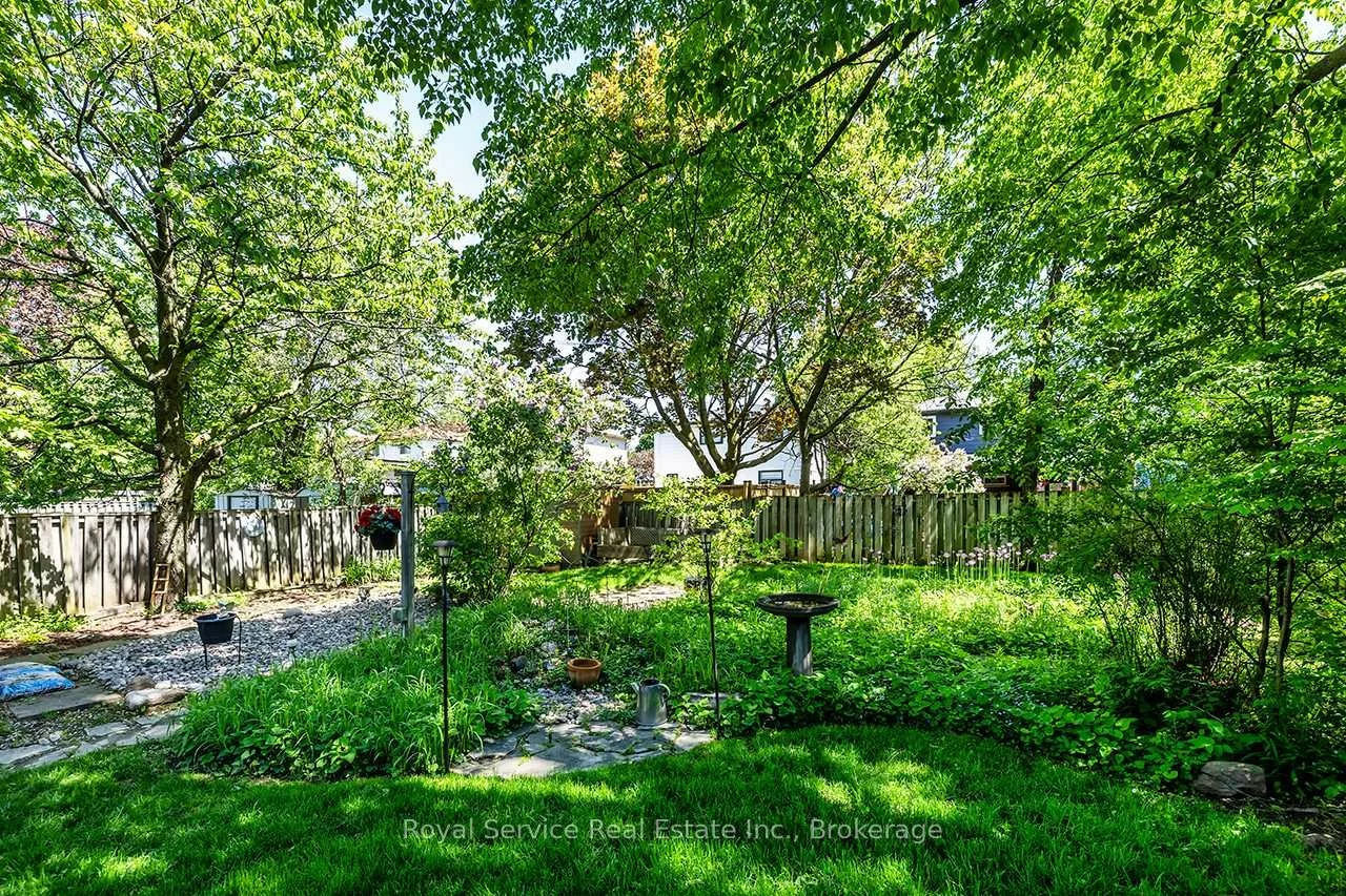 17, Gorsey, Malvern, Toronto