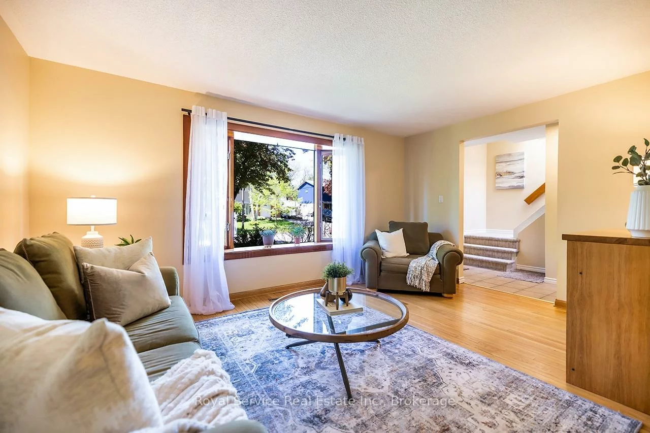 17, Gorsey, Malvern, Toronto