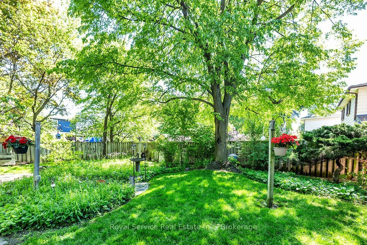 17, Gorsey, Malvern, Toronto