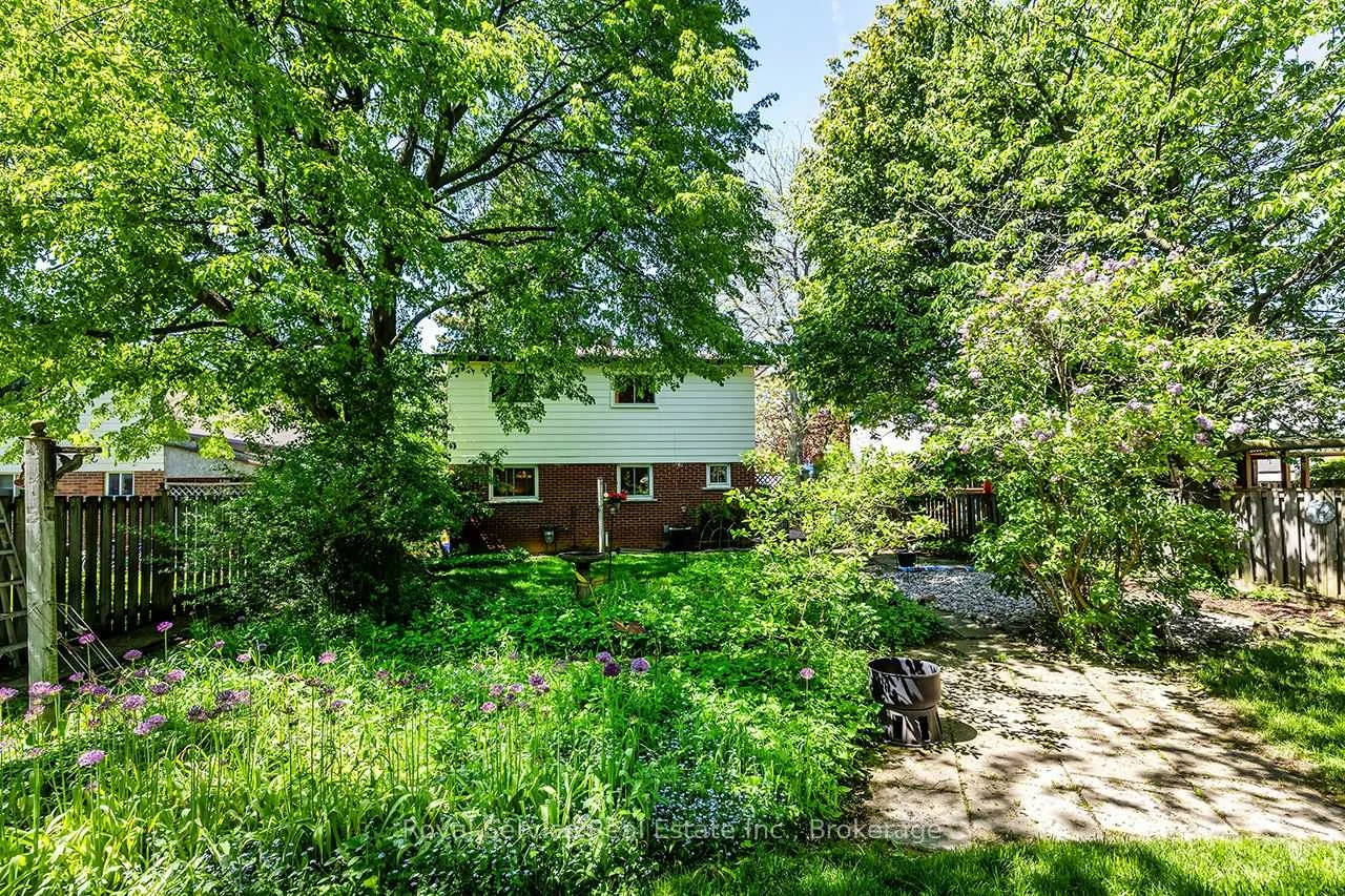 17, Gorsey, Malvern, Toronto