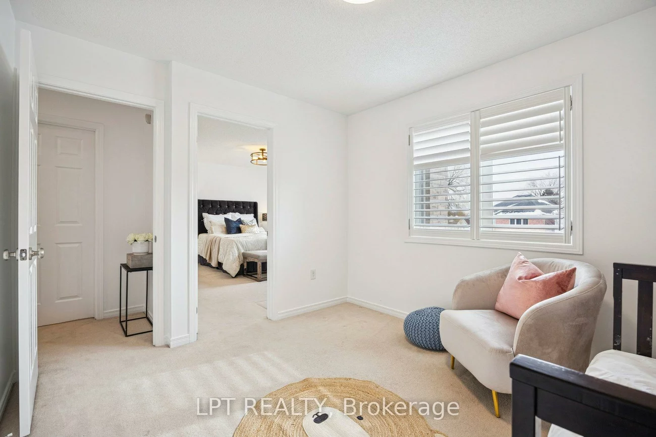 61, Minerva, Cliffcrest, Toronto