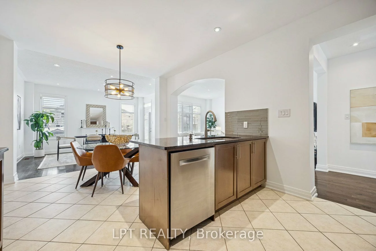 61, Minerva, Cliffcrest, Toronto