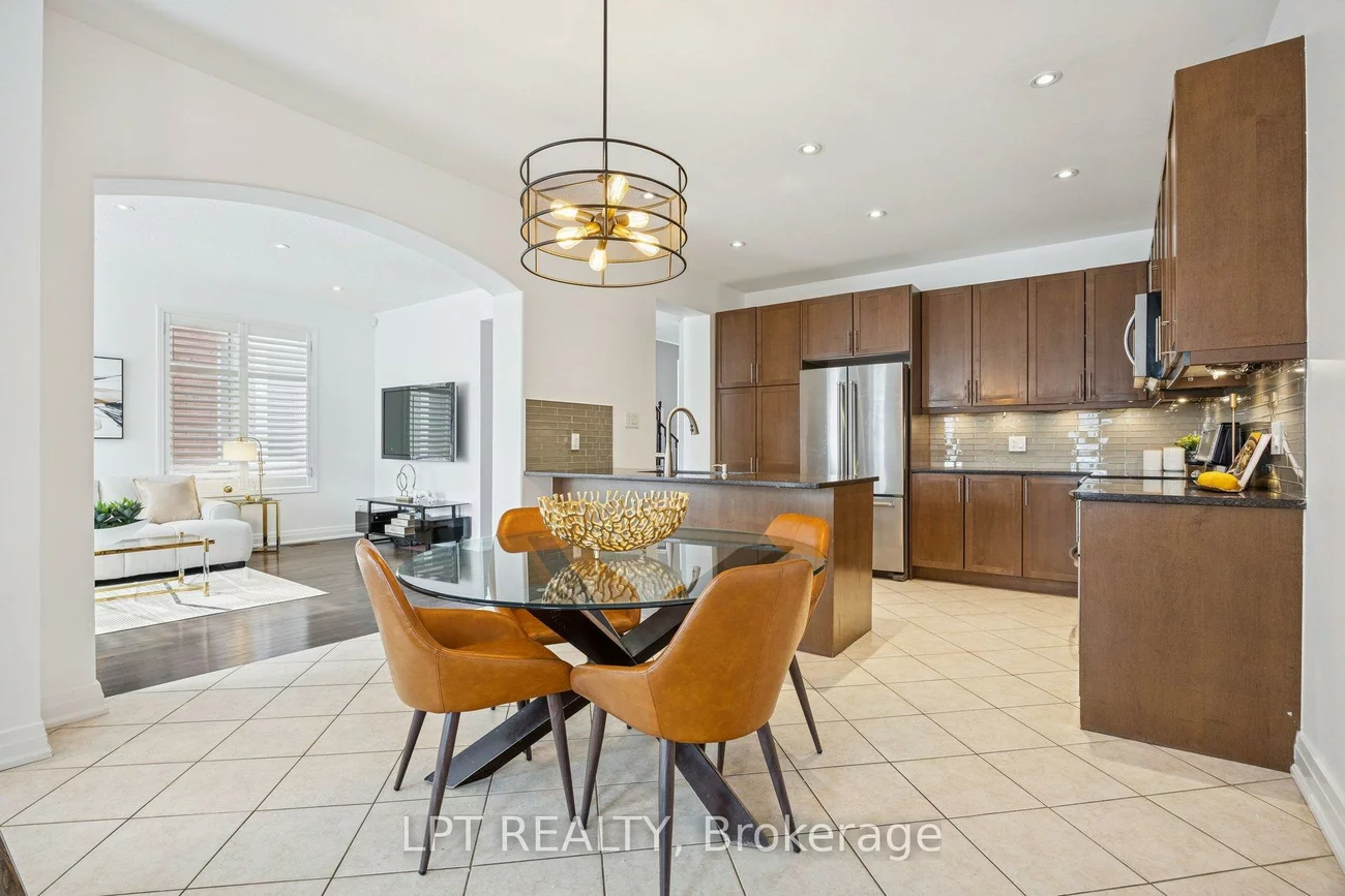 61, Minerva, Cliffcrest, Toronto