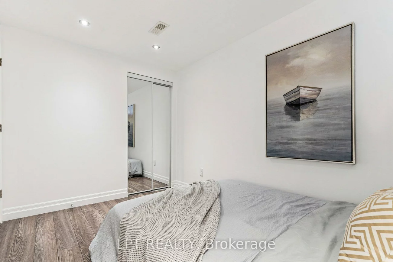 61, Minerva, Cliffcrest, Toronto