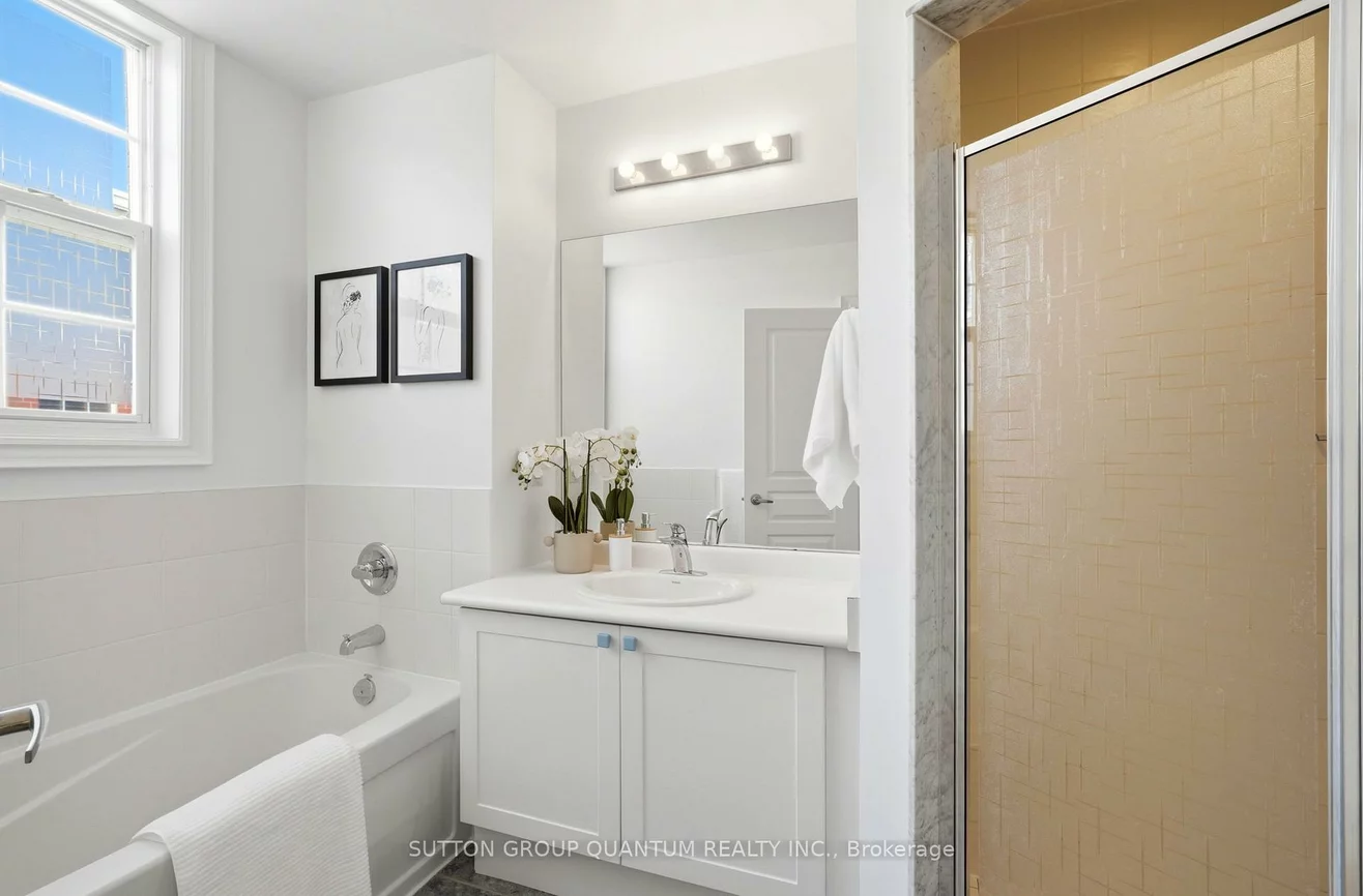 2268, Gerrard, East End-Danforth, Toronto