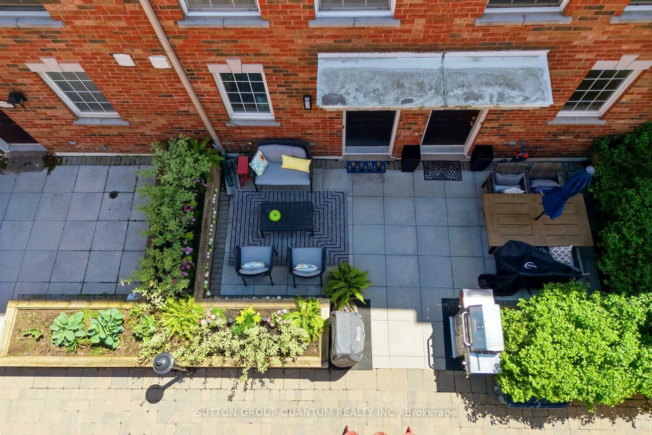 2268, Gerrard, East End-Danforth, Toronto