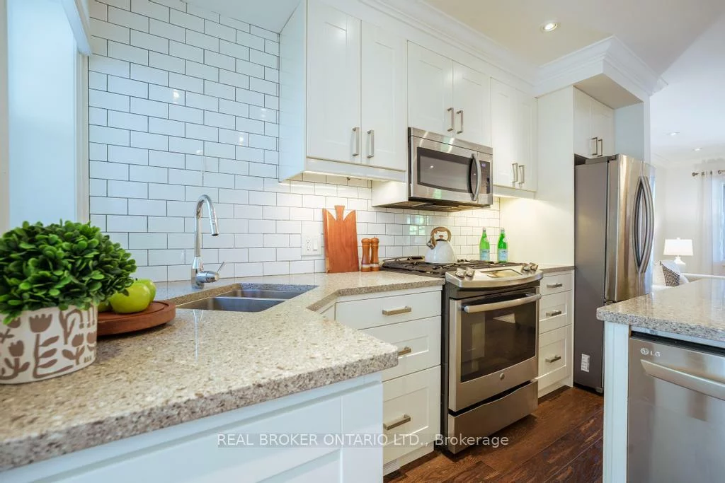 5, Heyworth, East End-Danforth, Toronto