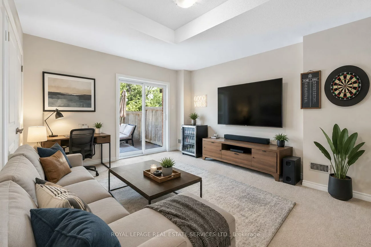 61, Pidgeon, Clairlea-Birchmount, Toronto