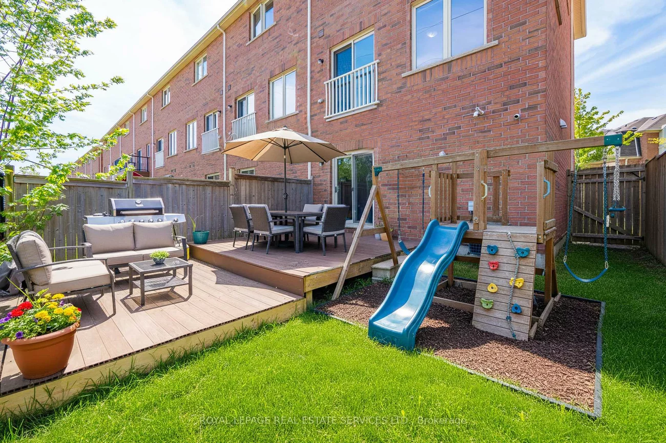 61, Pidgeon, Clairlea-Birchmount, Toronto