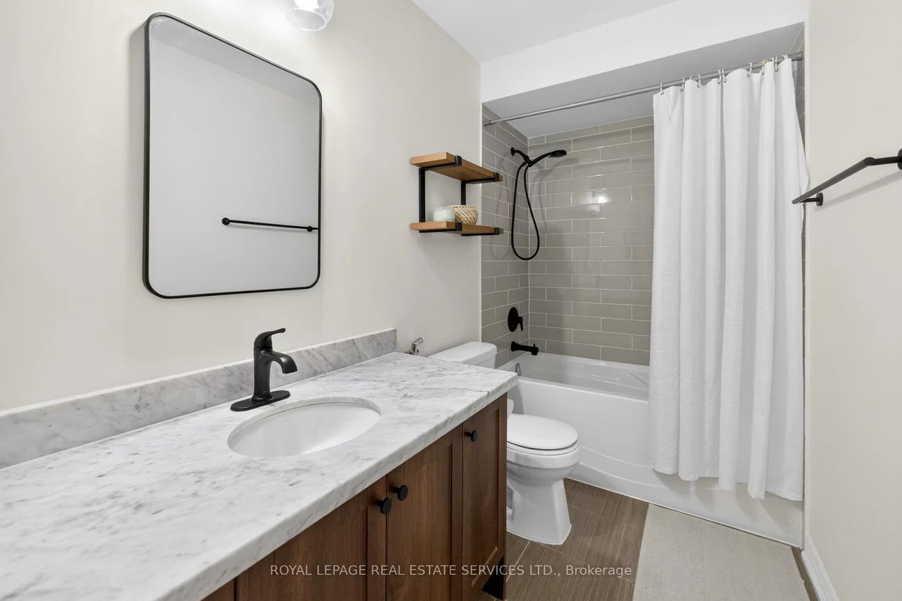 61, Pidgeon, Clairlea-Birchmount, Toronto