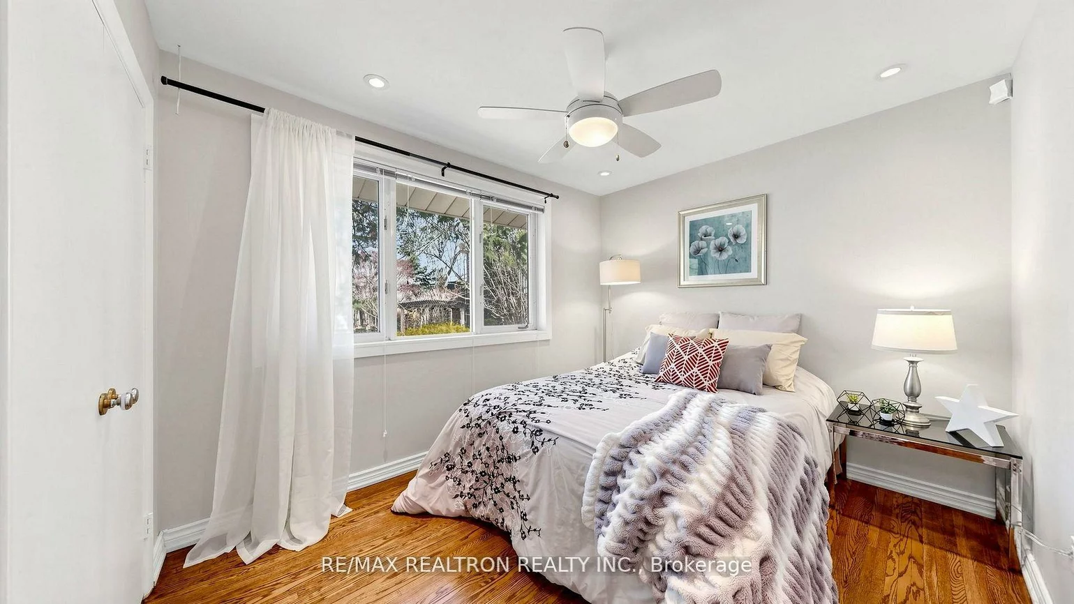 57, Copping, Morningside, Toronto