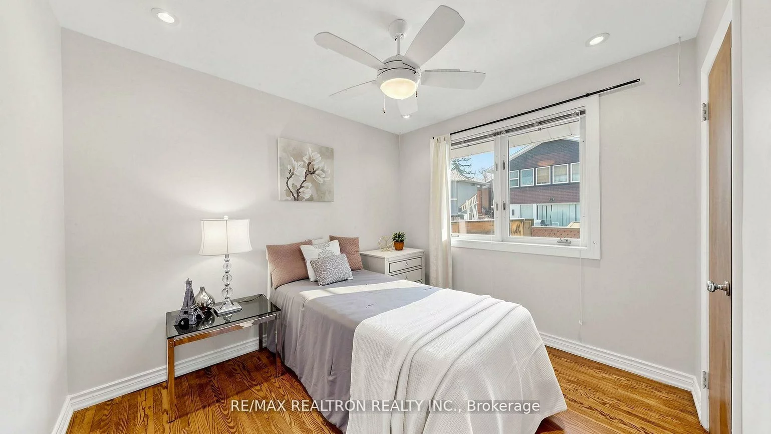 57, Copping, Morningside, Toronto