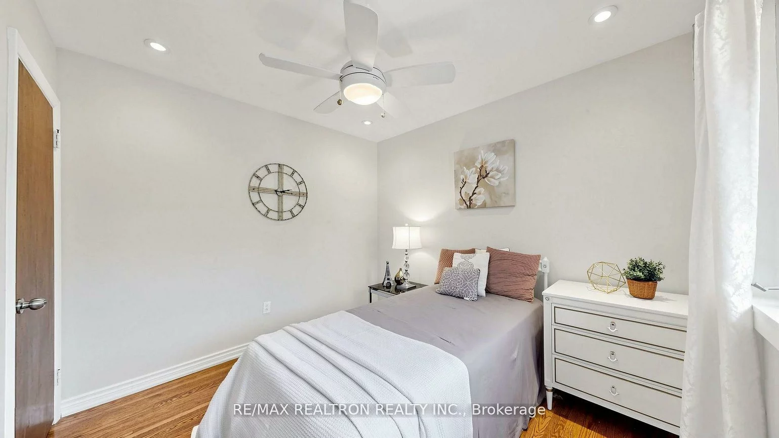 57, Copping, Morningside, Toronto