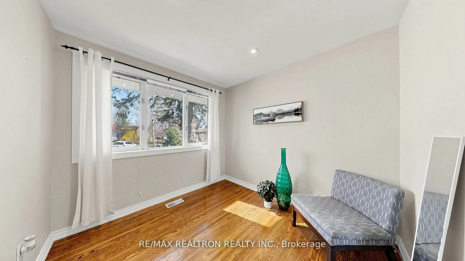 57, Copping, Morningside, Toronto