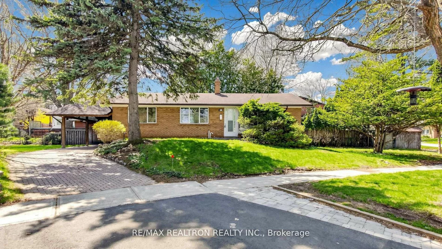 57, Copping, Morningside, Toronto