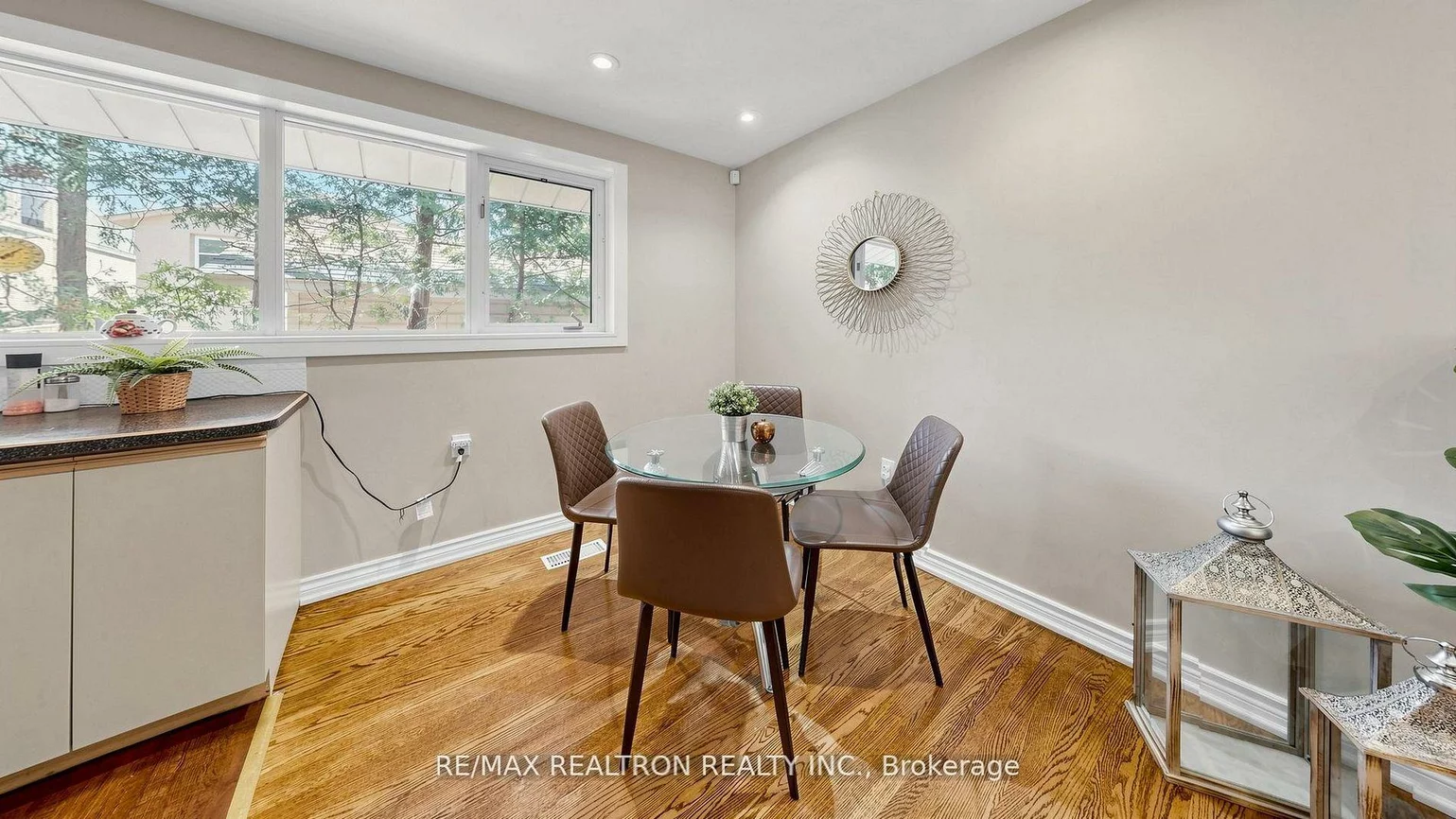 57, Copping, Morningside, Toronto
