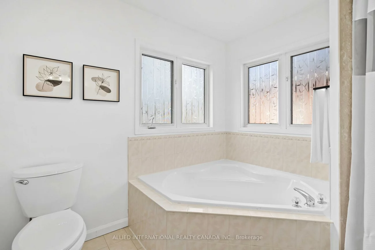 16, May Apple, West Hill, Toronto