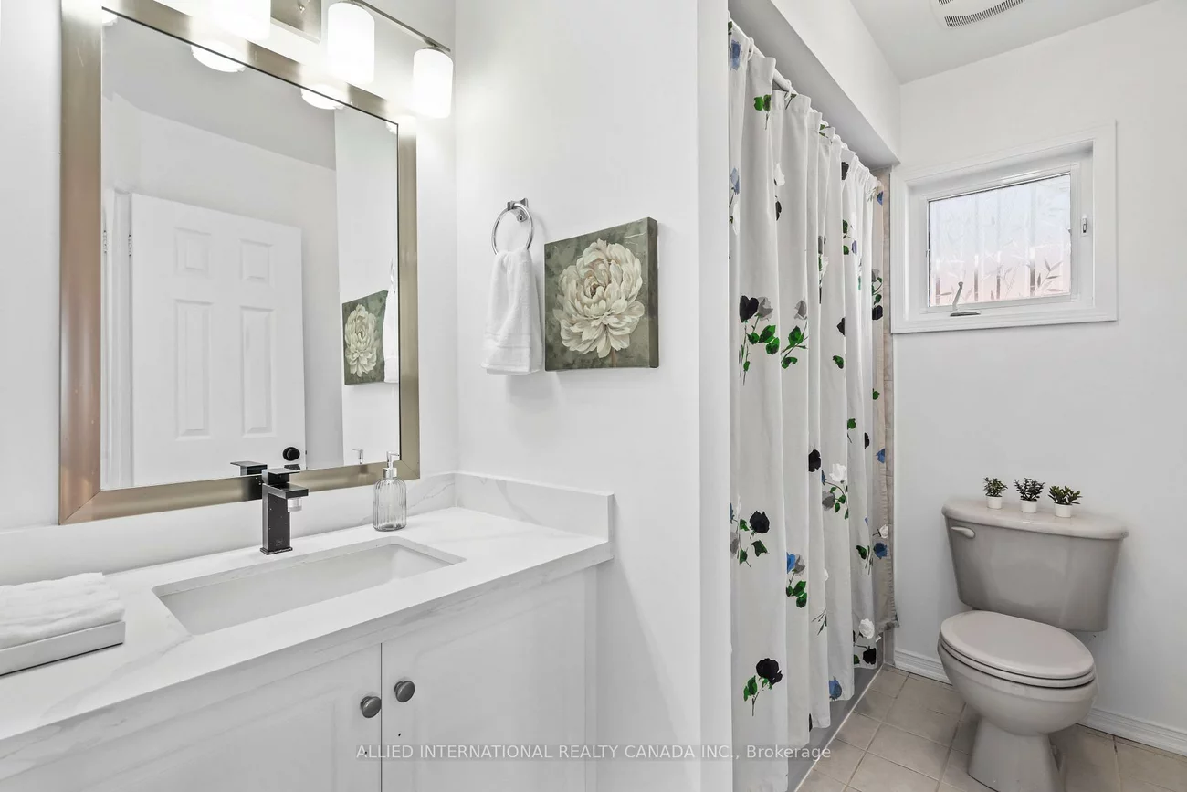 16, May Apple, West Hill, Toronto