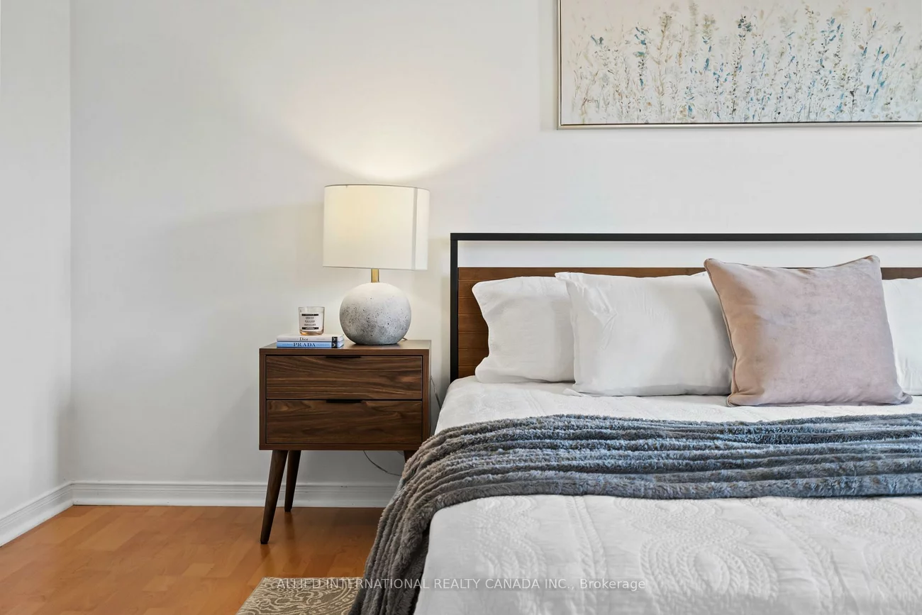 16, May Apple, West Hill, Toronto