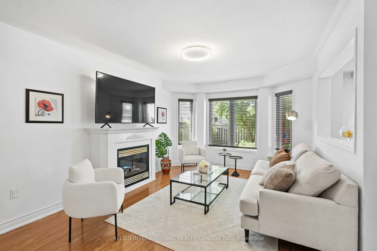 16, May Apple, West Hill, Toronto