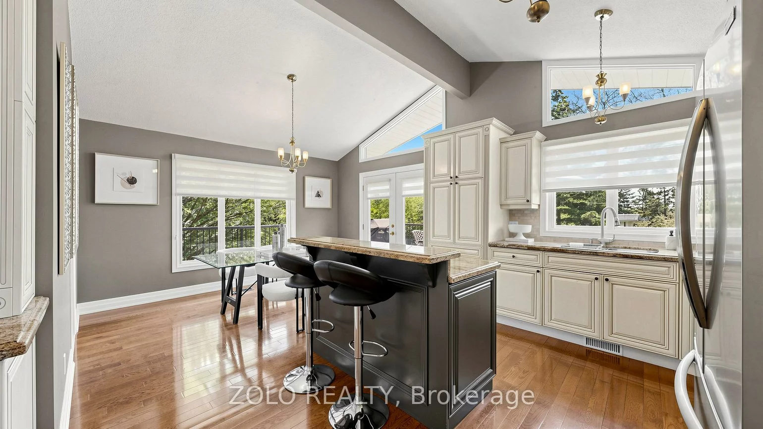 41, Meadowcliffe, Cliffcrest, Toronto