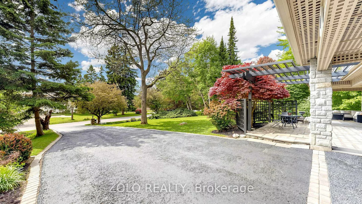 41, Meadowcliffe, Cliffcrest, Toronto