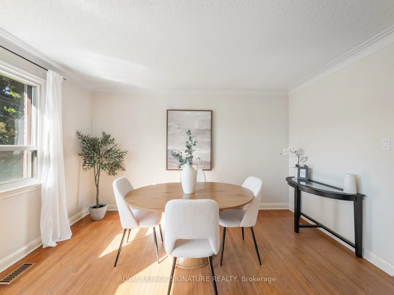 27, Dalecliff, Wexford-Maryvale, Toronto