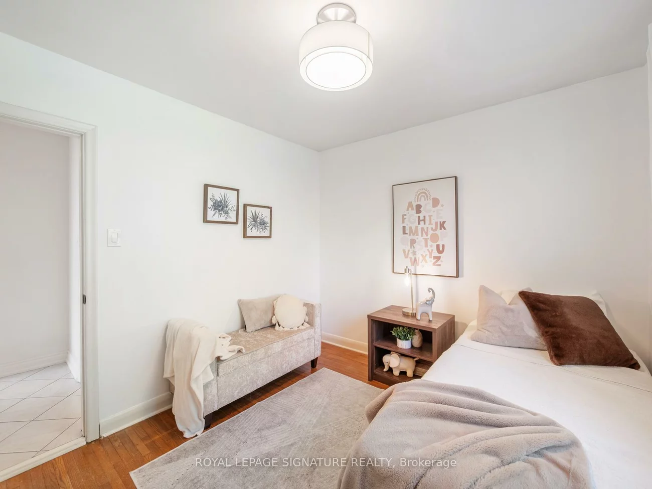 27, Dalecliff, Wexford-Maryvale, Toronto