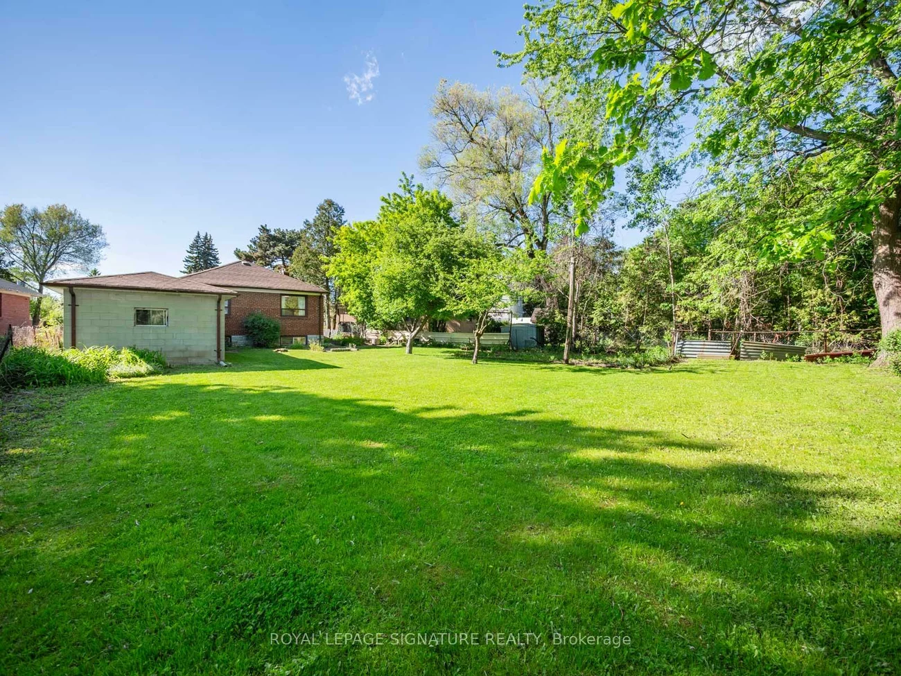 27, Dalecliff, Wexford-Maryvale, Toronto